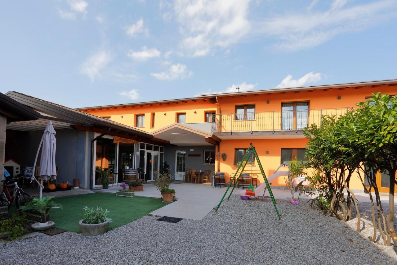 Agriturismo Da Laura Povoletto Exteriör bild